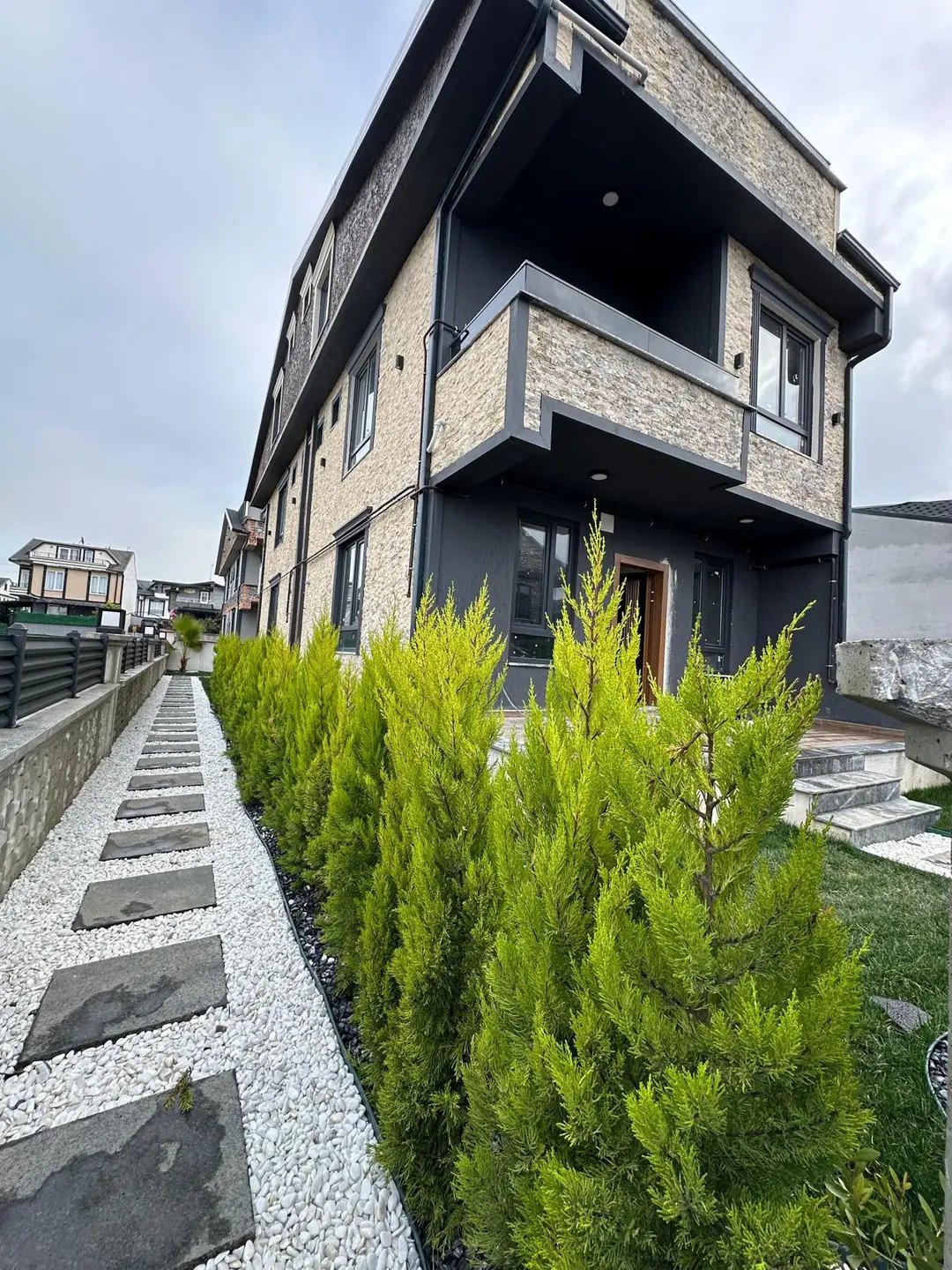 OTURUMA HAZIR, GRANİT ZEMİN, YERDEN ISITMA 3+1 TRİPLEKS VİLLA! KOCAALİ ALANDERE — Satılık Villa, Kocaali