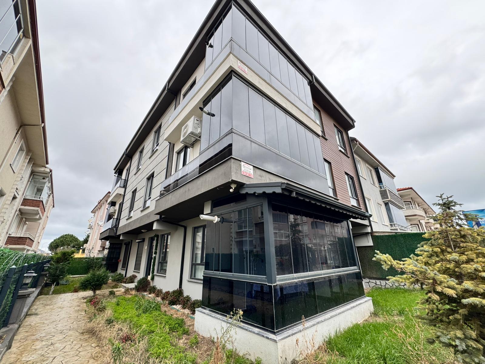 MUTFAK TAMAMEN AYRI LÜKS 2+1 FIRSAT DAİRE — Satılık Daire